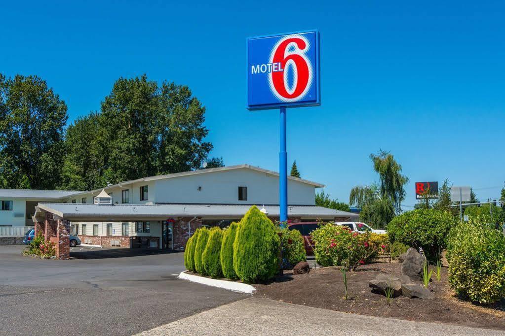 Motel 6 Gresham, Or - Portland Eksteriør billede